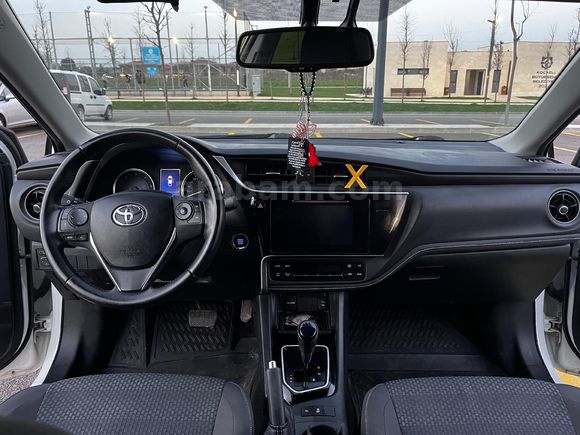 Sahibinden Toyota Corolla 1.4 D-4D Advance 2018 Model