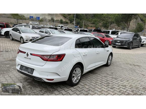 2022 RENAULT MEGANE 1.5 DCİ JOY EDC 159.000 KM EMSALSİZ !