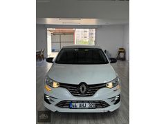 ÖZ AKPINAR OTOMOTİVDEN RENAULT MEGANE 2021 HATASIZ BOYASIZ