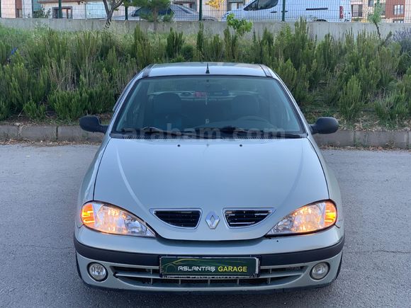 Sahibinden Renault Megane 1.6 RTE 2000 Model
