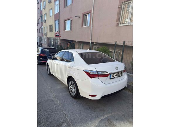 Sahibinden Toyota Corolla 1.4 D-4D Touch 2016 Model 