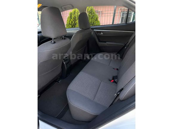 Sahibinden Toyota Corolla 1.4 D-4D Touch 2016 Model 