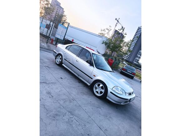 Sahibinden Honda Civic 1.4 i S 1999 Model