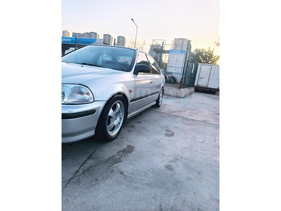 Sahibinden Honda Civic 1.4 i S 1999 Model