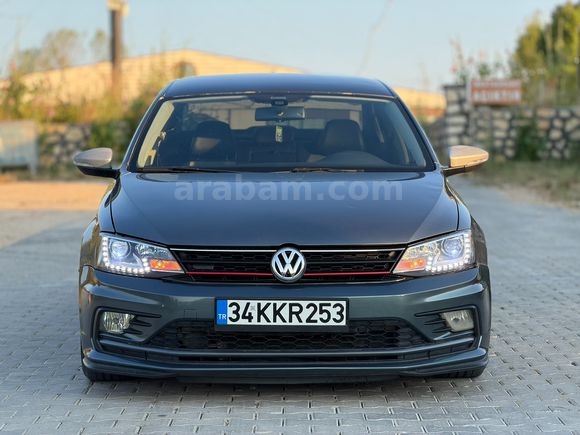 VOLKSWAGEN JETTA 1.2 TSI 2011