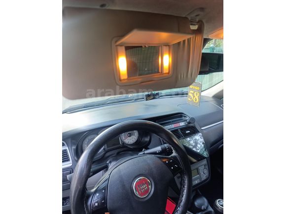 Sahibinden Fiat Linea 1.6 Multijet Emotion Plus 2011 Model