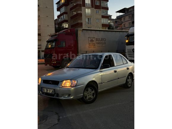 Sahibinden Hyundai Accent 1.3 LX 2003 Model