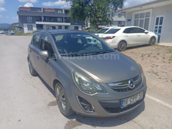 Sahibinden Opel Corsa 1.4 Twinport Active 2013 Model