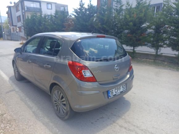 Sahibinden Opel Corsa 1.4 Twinport Active 2013 Model