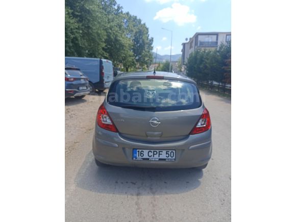 Sahibinden Opel Corsa 1.4 Twinport Active 2013 Model
