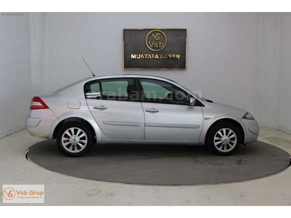 VSB RENPAŞ'TAN 2010 MODEL RENAULT MEGANE 1.6 EXTREME KDV %20