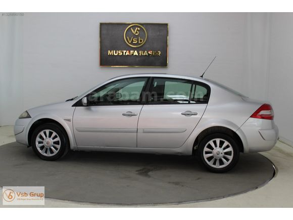 VSB RENPAŞ'TAN 2010 MODEL RENAULT MEGANE 1.6 EXTREME KDV %20