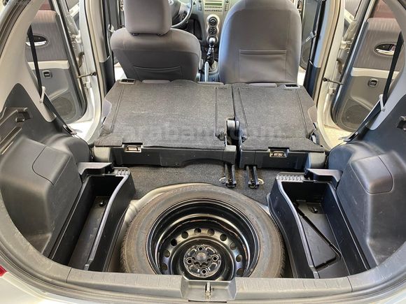 ARMES AUTO'DAN DÜŞÜK KM'DE ÇOK TEMİZ 1.33 YARİS...