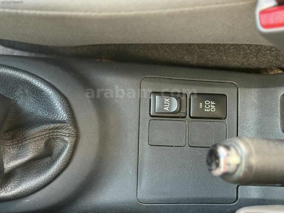 ARMES AUTO'DAN DÜŞÜK KM'DE ÇOK TEMİZ 1.33 YARİS...