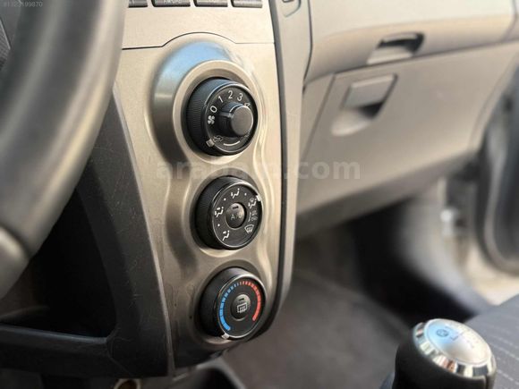 ARMES AUTO'DAN DÜŞÜK KM'DE ÇOK TEMİZ 1.33 YARİS...