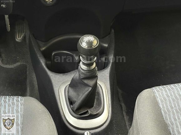 2013 MODEL TOYOTA YARİS