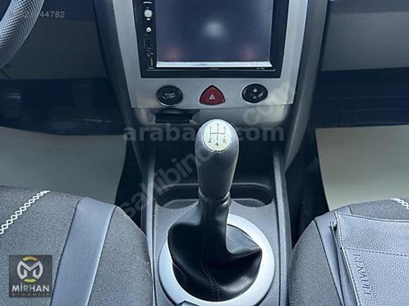 MİRHAN 2009 MEGANE 1.5 DCİ AUTHENTİQUE KLİMA+OTOMATİK CAM FULL
