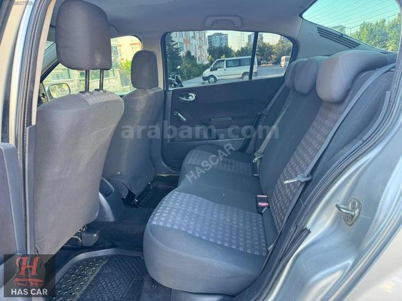 HAS~CAR'dan KLİMALI 1.5 DİZEL MEGANE