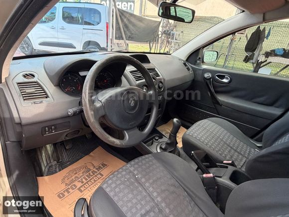 OTOGEN 'den 2008 1.5 DİZEL STATİON FRANSIZ MEGANE FIRSAT ARACI