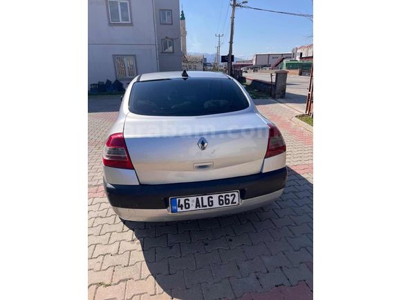 2008 MODEL TEMİZ 278 BİNDE MEGANE