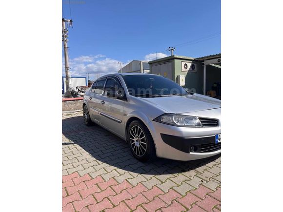 2008 MODEL TEMİZ 278 BİNDE MEGANE