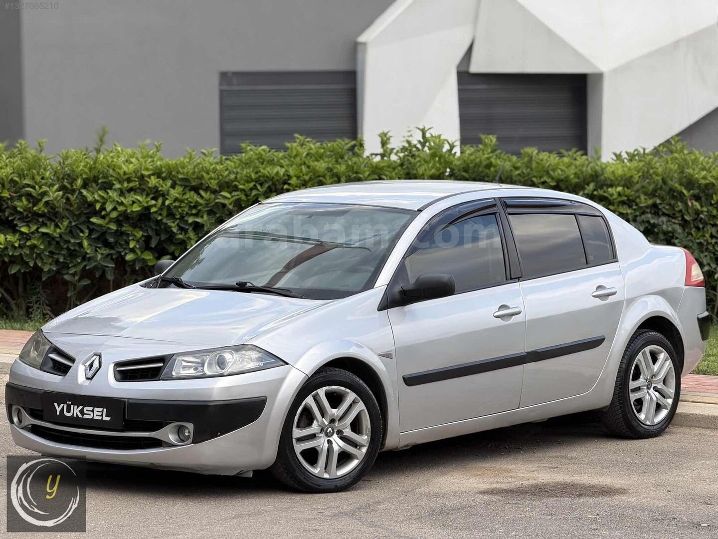 Galeriden Renault Megane 1.5 dCi Authentique 2009 Model Antalya 276.000 km Gri 4