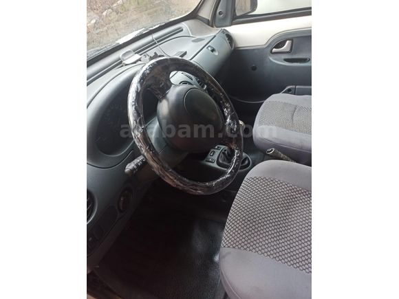 Sahibinden Renault Kangoo 1.9 D 2000 Model