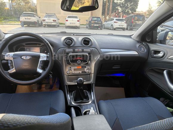 Memurdan Değişensiz Boyasız Mondeo