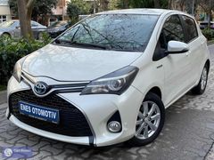 2017 ÇIKIŞLI-YARİS SPİRİT-HYBRİD-YETKİLİ SERVİS BAKIMLI-82.000KM
