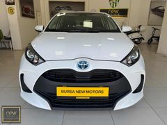 2021 YOYOTA YARİS 1.5 HYBRİD DREAM İLK ELDEN HATASIZ 23.000KM