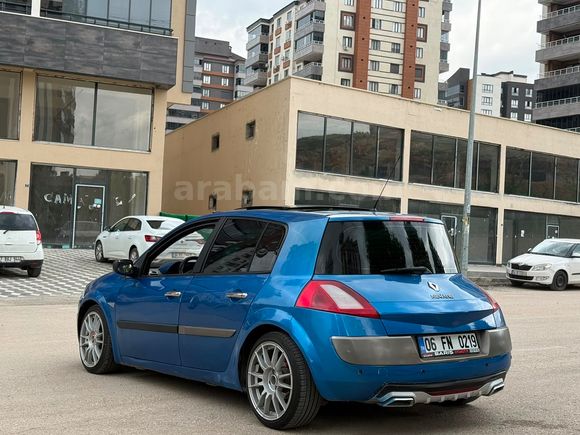 Sahibinden Renault Megane 1.6 Dynamique 2004 Model 