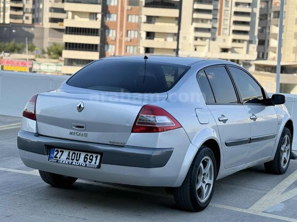 2007 MODEL CAM GİBİ TÜM BAKIMLARI YENİ