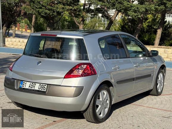 SAHİBİNDEN*CAM TAVAN*MEGANE*1.5 DCİ*DYNAMİGUE*MAARAFSIZ BAKIMLI