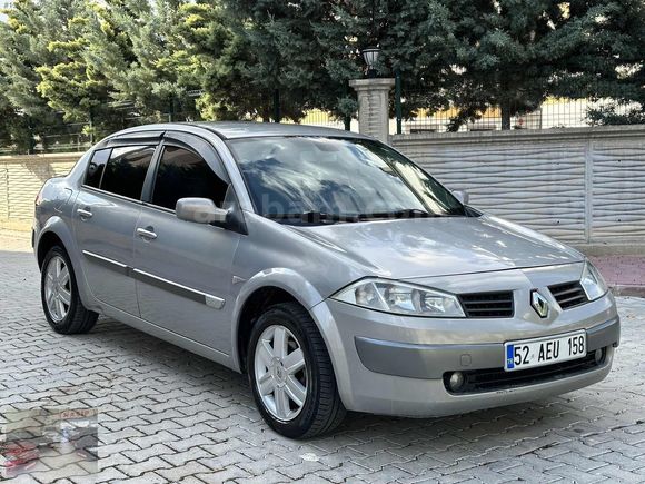 BAKIMLI_2006 Reneult Megane_1.5 DİZEL Dinamik Çok temiz !!!