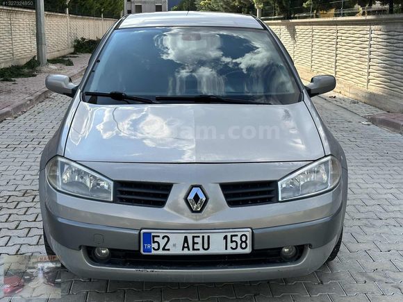 BAKIMLI_2006 Reneult Megane_1.5 DİZEL Dinamik Çok temiz !!!