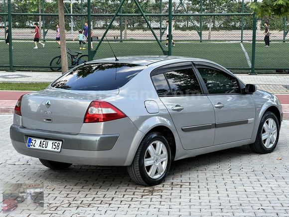 BAKIMLI_2006 Reneult Megane_1.5 DİZEL Dinamik Çok temiz !!!