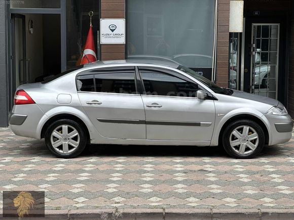 Kaput Tavan Bagaj Boyasız-Değişensiz-Megane 2 Dynamique-Bakımlı