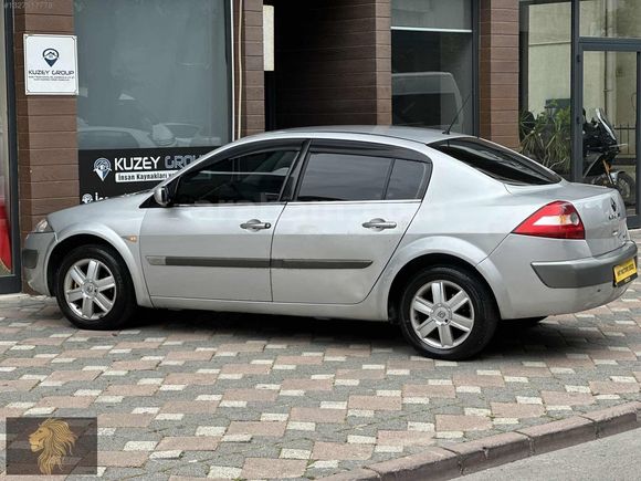 Kaput Tavan Bagaj Boyasız-Değişensiz-Megane 2 Dynamique-Bakımlı