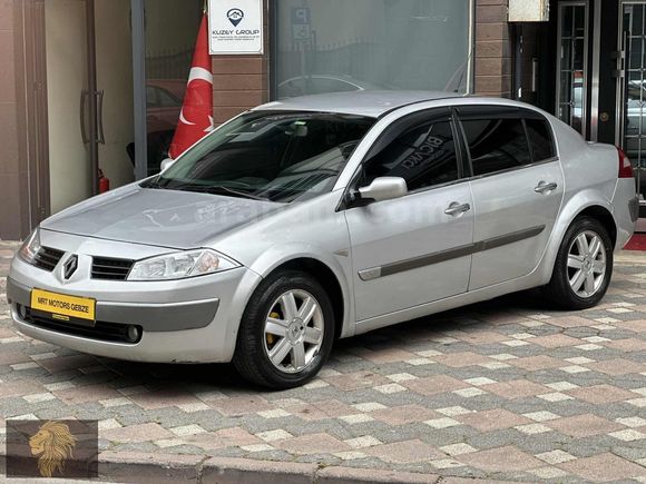 Kaput Tavan Bagaj Boyasız-Değişensiz-Megane 2 Dynamique-Bakımlı