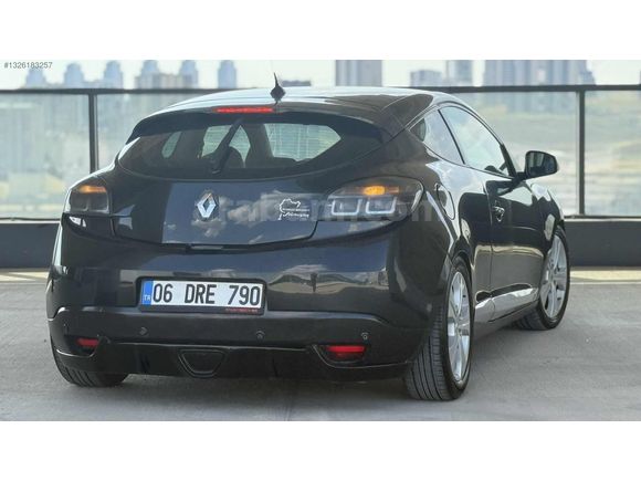 CALVIN CARS| 2010 COUPE TOMTOM AFL FAR
