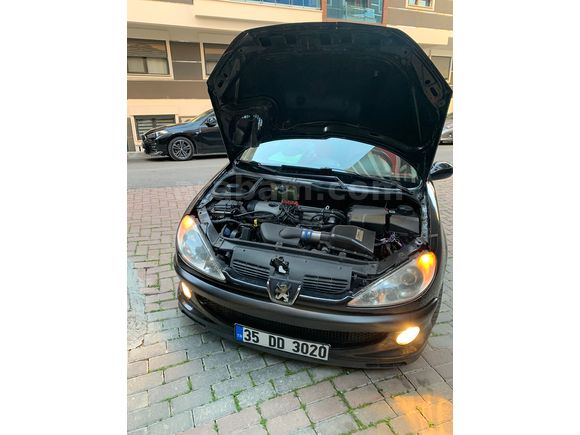 Peugeot 206 2.0 GTI 