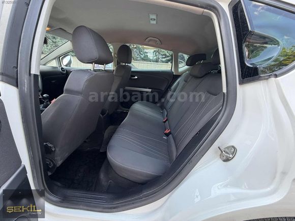 ŞEKİL OTOMOTİV'DEN-DEĞİŞENSİZ 2012 LEON 88.000 KM