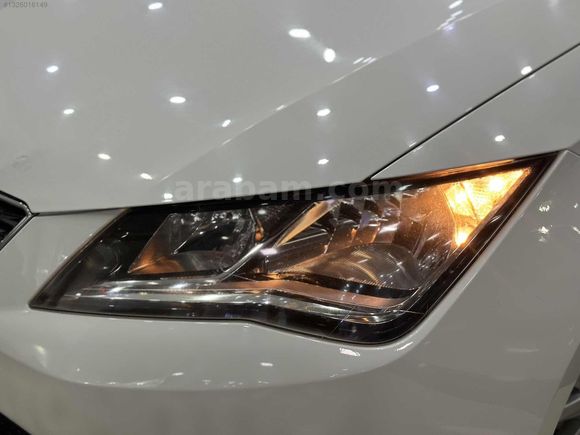 **HATASIZ**75BİNDE**2015 SEAT LEON STYLE 110HP**KATLANIR AYNA**