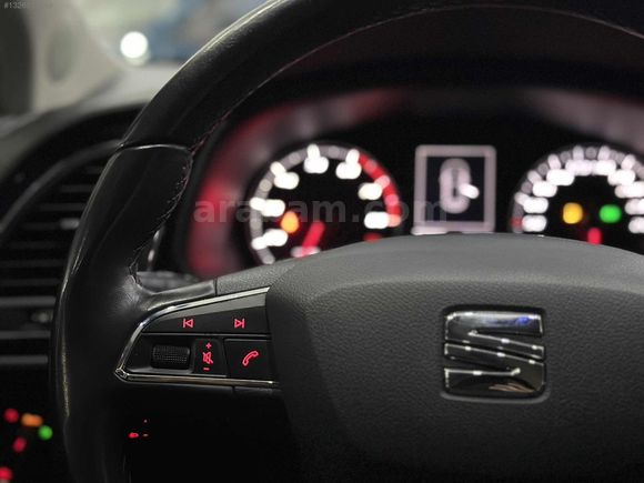 **HATASIZ**75BİNDE**2015 SEAT LEON STYLE 110HP**KATLANIR AYNA**