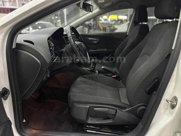**HATASIZ**75BİNDE**2015 SEAT LEON STYLE 110HP**KATLANIR AYNA**