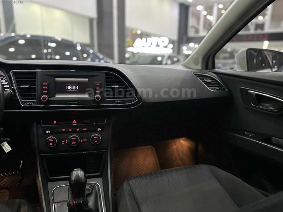 **HATASIZ**75BİNDE**2015 SEAT LEON STYLE 110HP**KATLANIR AYNA**