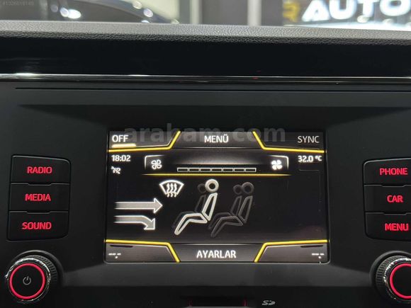 **HATASIZ**75BİNDE**2015 SEAT LEON STYLE 110HP**KATLANIR AYNA**