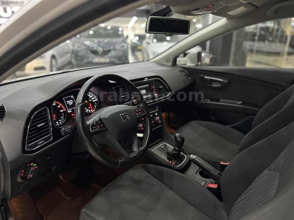 **HATASIZ**75BİNDE**2015 SEAT LEON STYLE 110HP**KATLANIR AYNA**