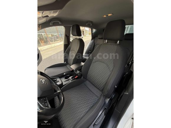 2014 BOYASIZ 1.2TSİ 109 KM OTOMATİK STYLE 105HP