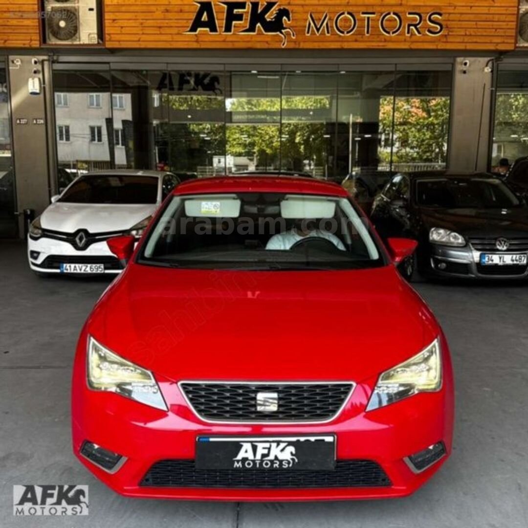 Galeriden Seat Leon 1.2 TSI Style 2016 Model İstanbul 110.200 km Kırmızı 2